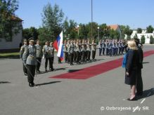 pln vojensk pocty pri inaugurcii ministra obrany SR