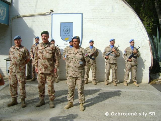 Veliteľ maďarských spojených síl navštívil UNFICYP Cyprus 