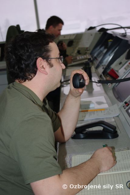 Konzultačné stretnutie Vzdušných síl OS SR s prevádzkovateľmi civilnej leteckej dopravy na letisku Sliač - AVÍZO