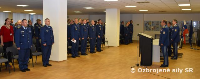 Príslušníci veliteľstva vzdušných síl si pripomenuli odkaz spred 30 rokov