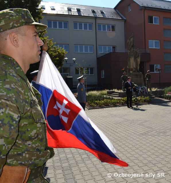 Spoločný nástup príslušníkov prvej brigády  