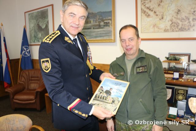 Pracovné stretnutie Veliteľa pozemných síl s Náčelníkom vojenskej kancelárie Prezidenta SR