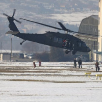 Výcvik alternatívnych spôsobov vysadenia a vyzdvihnutia z vrtuľníka