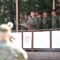 13 Rošáda vo velení v útvaroch špeciálnych síl