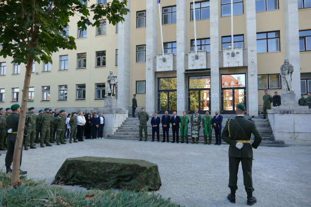 20 rokov 2. mechanizovanej brigády – dve desaťročia vernosti heslu „Česť a povinnosť“ 