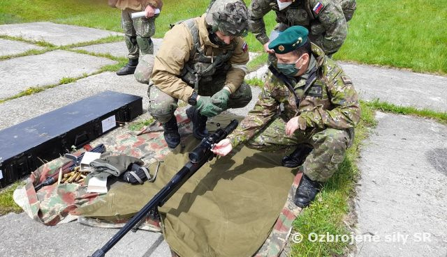 Výcvik levických jednotiek v CV Lešť