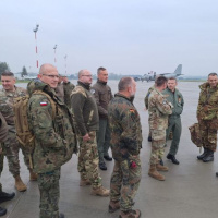 Vojenskí diplomati navštívili 46. krídlo Kuchyňa