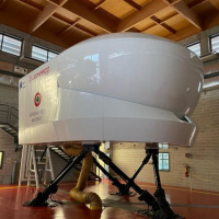 Simulátorový výcvik dopravných pilotov v Taliansku