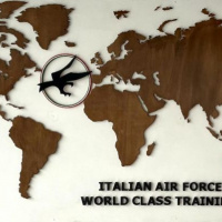 Simulátorový výcvik dopravných pilotov v Taliansku