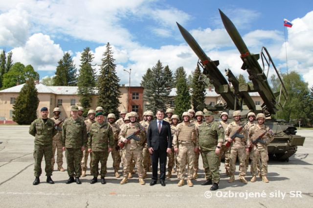 Slávnostná rozlúčka RS Afganistan a NMI Iraq